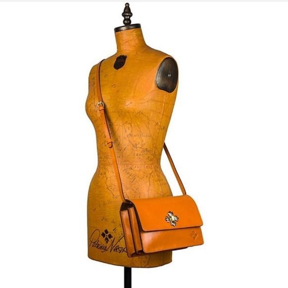 Patricia Nash Consilina crossbody - Picture 2 of 9